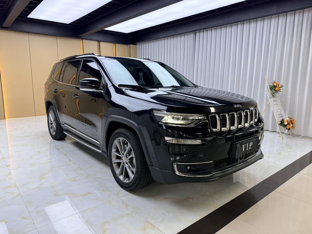 Jeep Grand Commander
