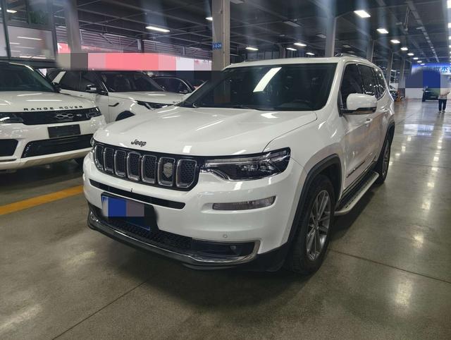 Jeep Grand Commander