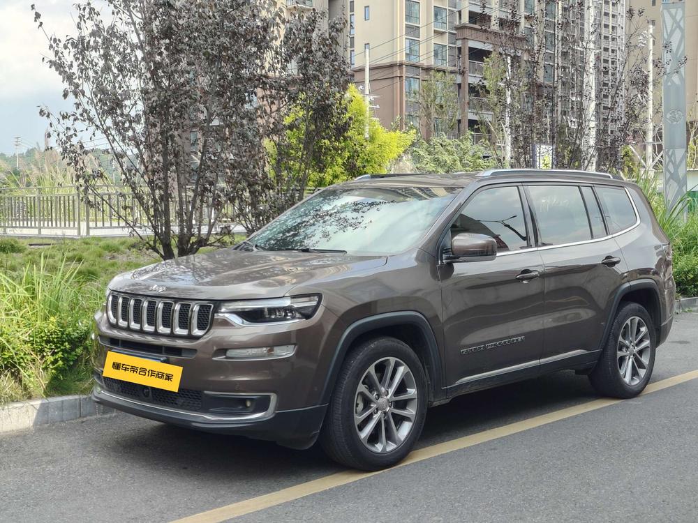 Jeep Grand Commander