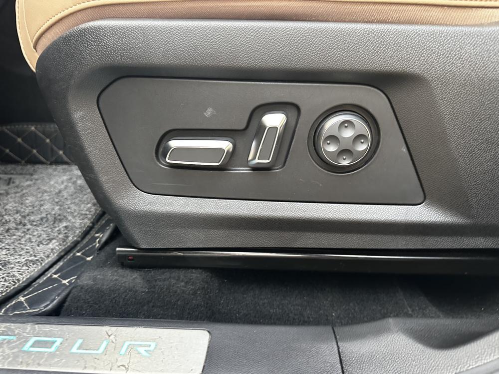 Jetour Jetour Traveller