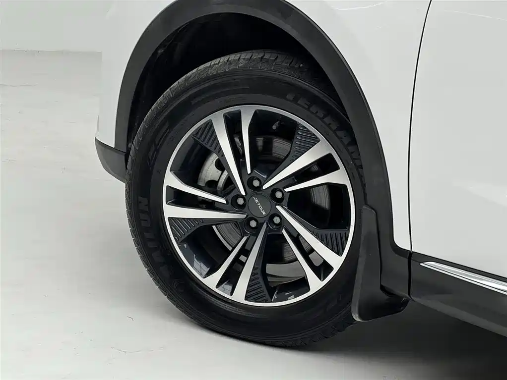 Jetour X70 PLUS