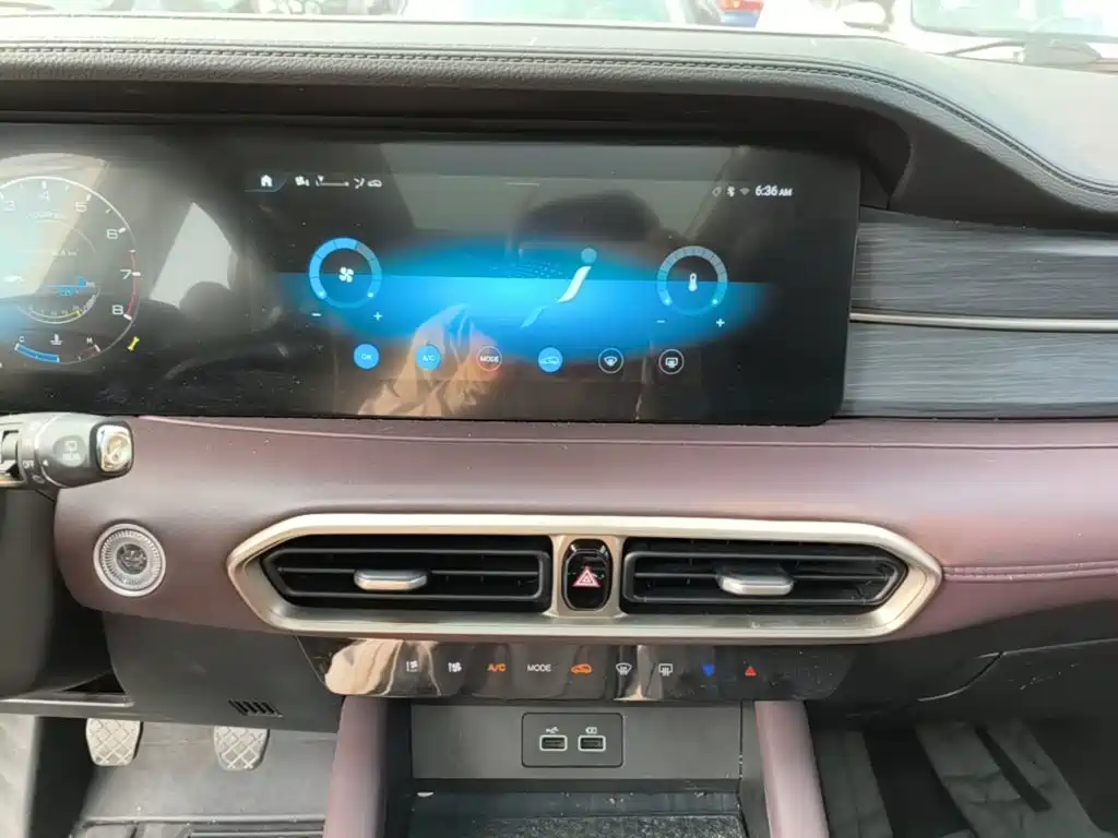 Jetour X90 PLUS
