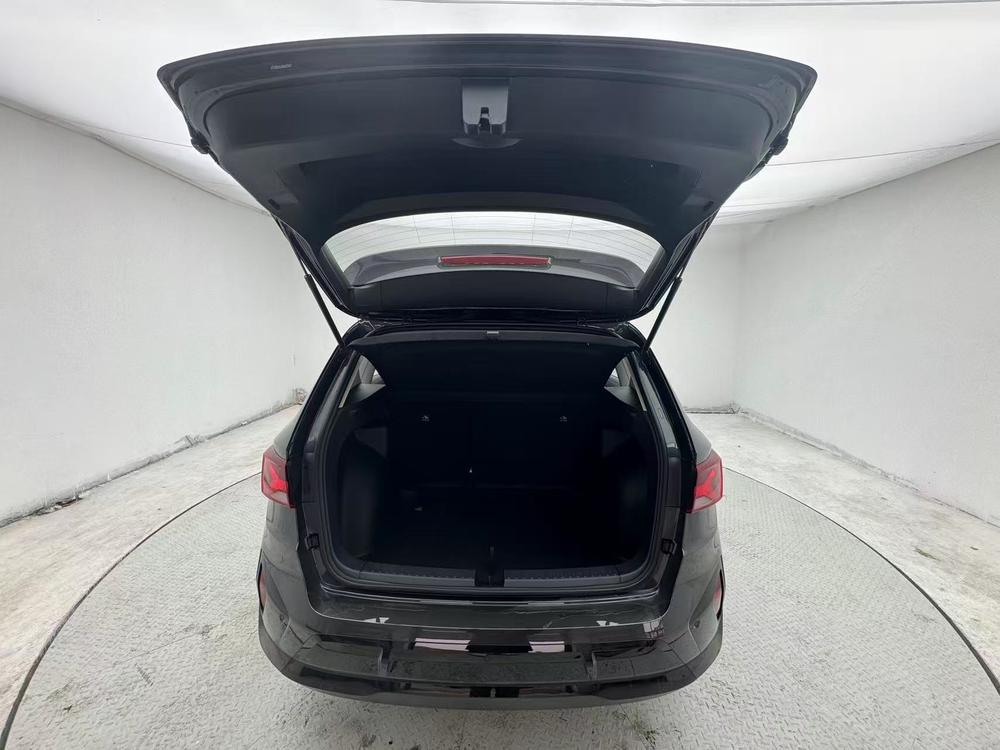 Jetta Jetta VS5