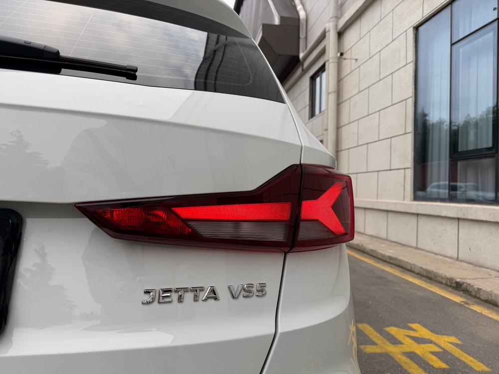 Jetta Jetta VS5