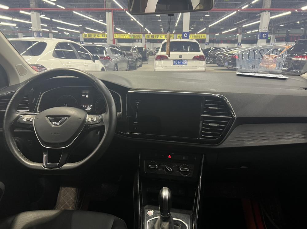 Jetta Jetta VS5