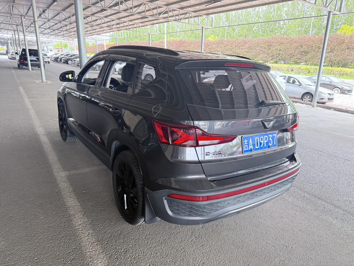 Jetta Jetta VS5
