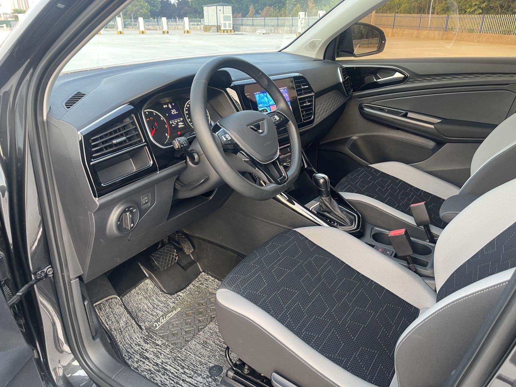 Jetta Jetta VS5