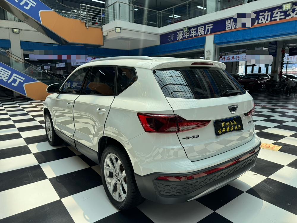Jetta Jetta VS5