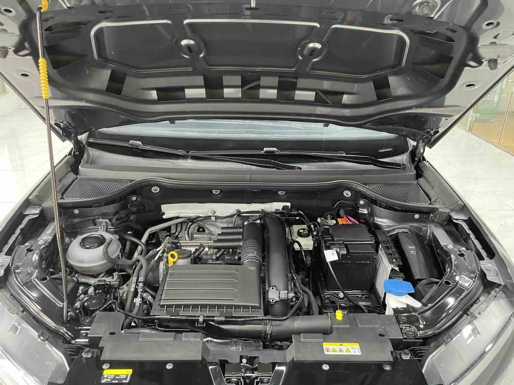Jetta Jetta VS5