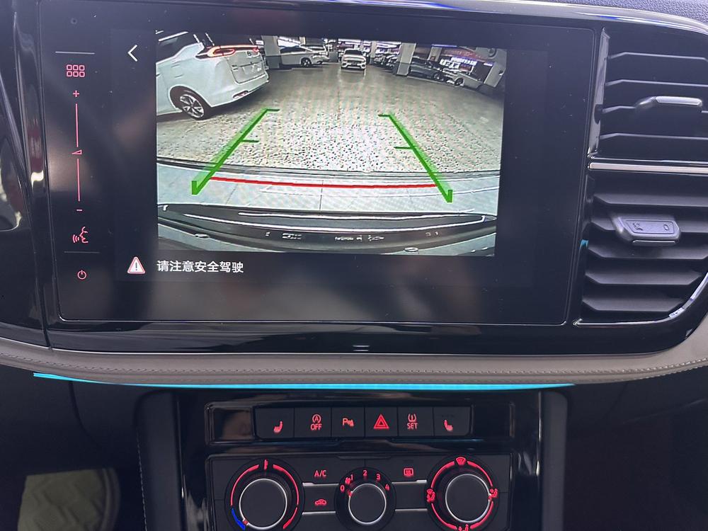 Jetta Jetta VS5