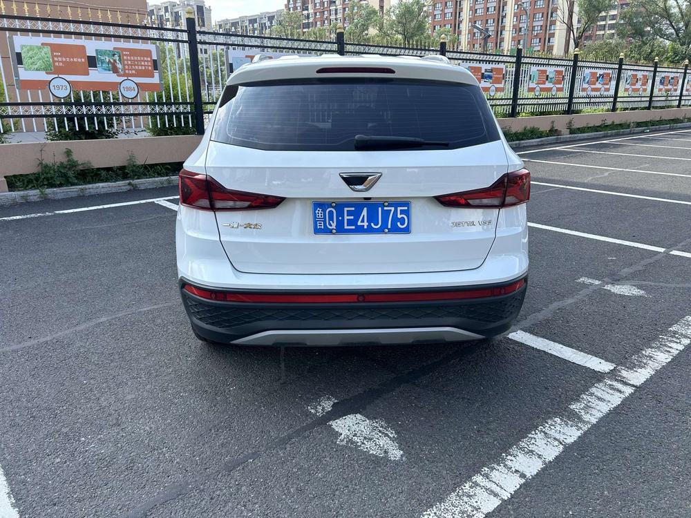 Jetta Jetta VS5