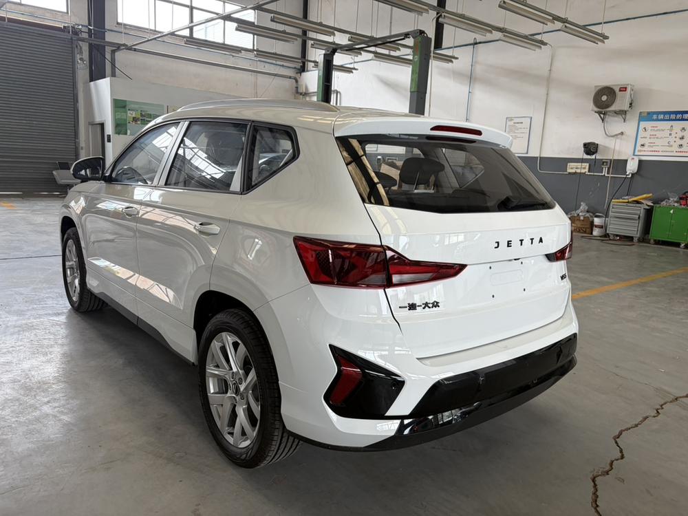 Jetta Jetta VS5