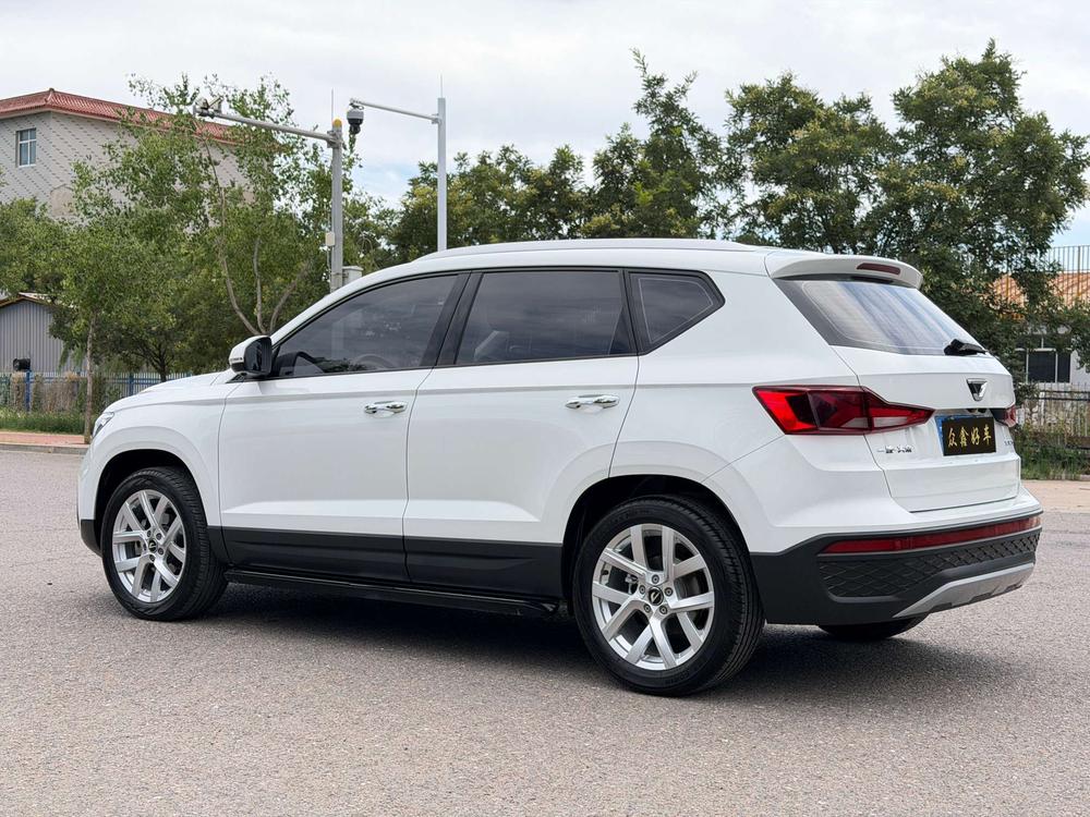 Jetta Jetta VS5