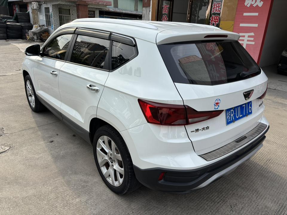 Jetta Jetta VS5