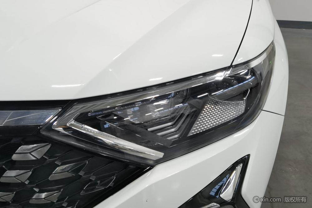 Jetta Jetta VS5