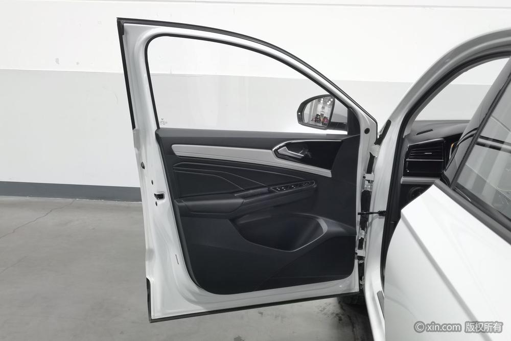 Jetta Jetta VS5