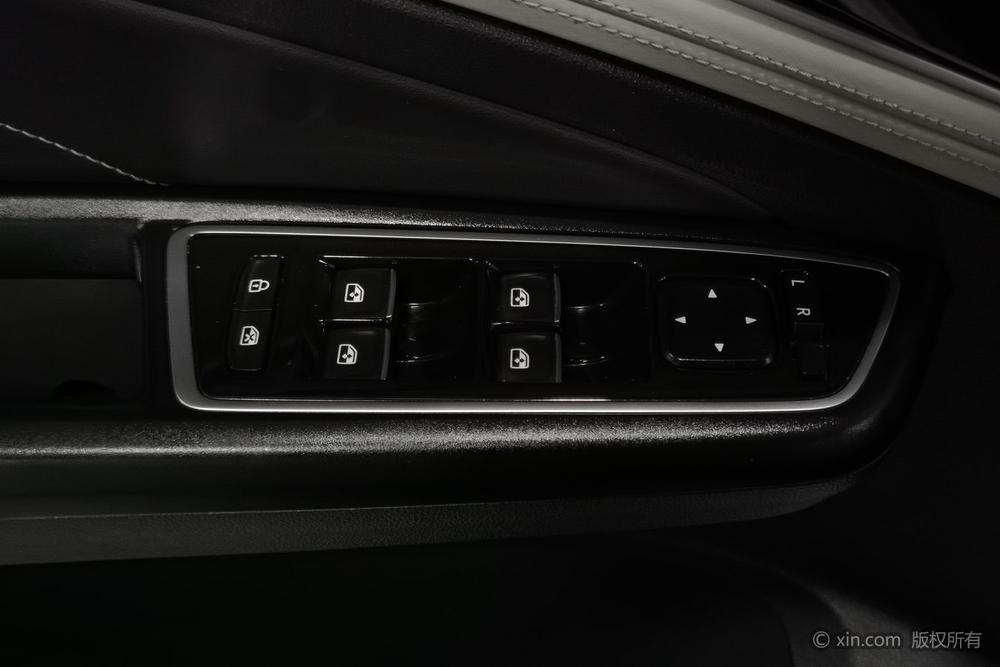 Jetta Jetta VS5