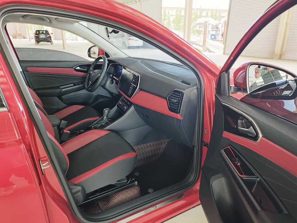 Jetta Jetta VS5