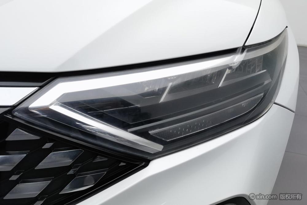 Jetta Jetta VS5