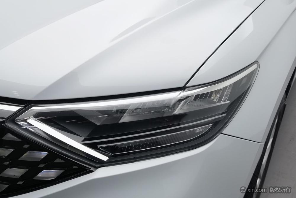 Jetta Jetta VS5