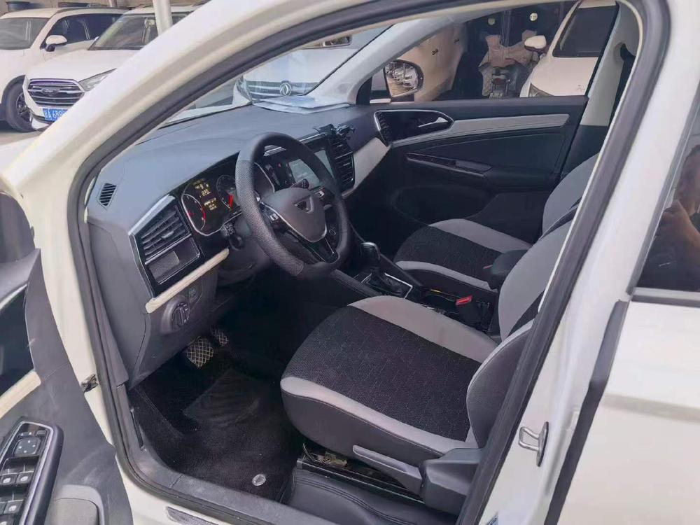 Jetta Jetta VS5