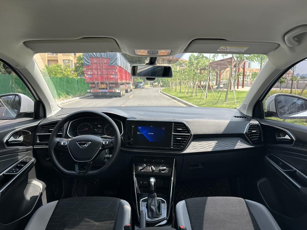 Jetta Jetta VS5