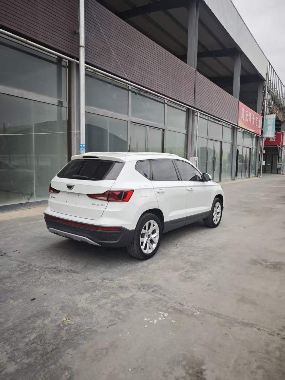 Jetta Jetta VS5