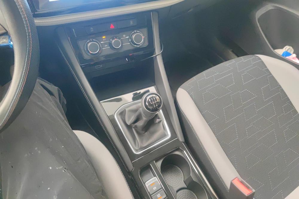 Jetta Jetta VS5