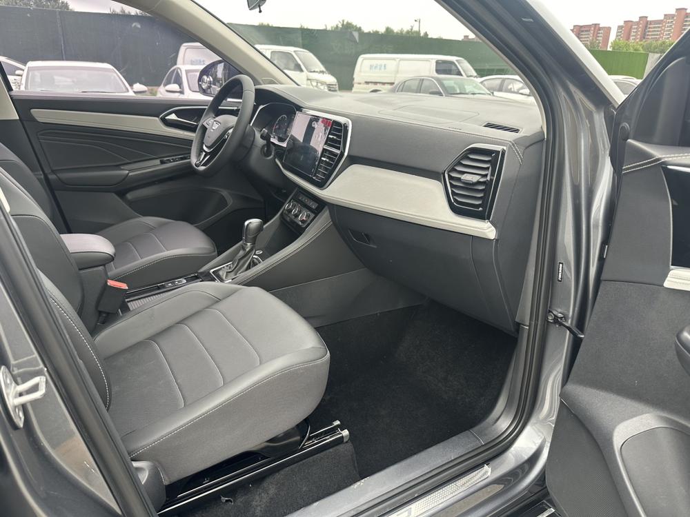 Jetta Jetta VS5