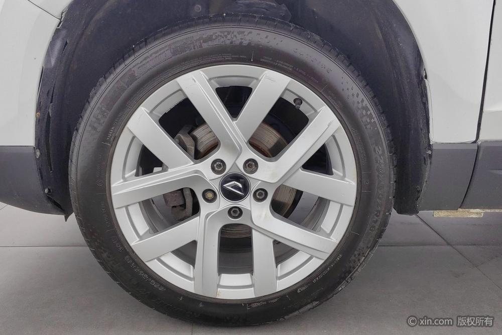 Jetta Jetta VS5
