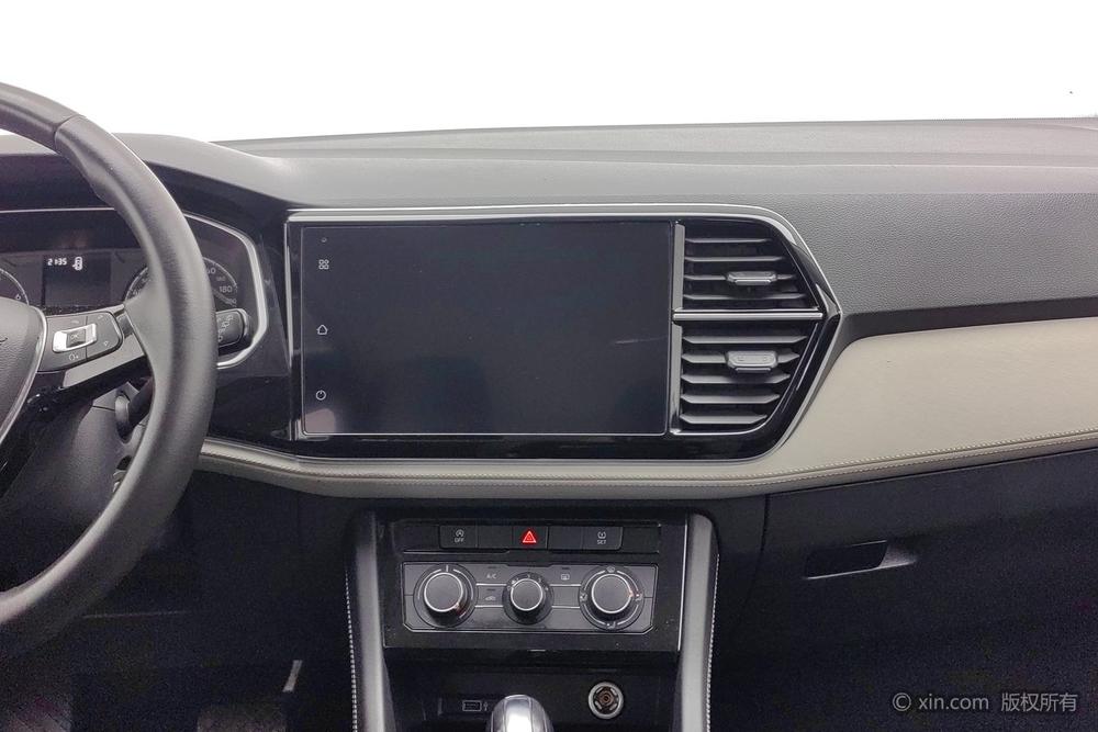 Jetta Jetta VS5