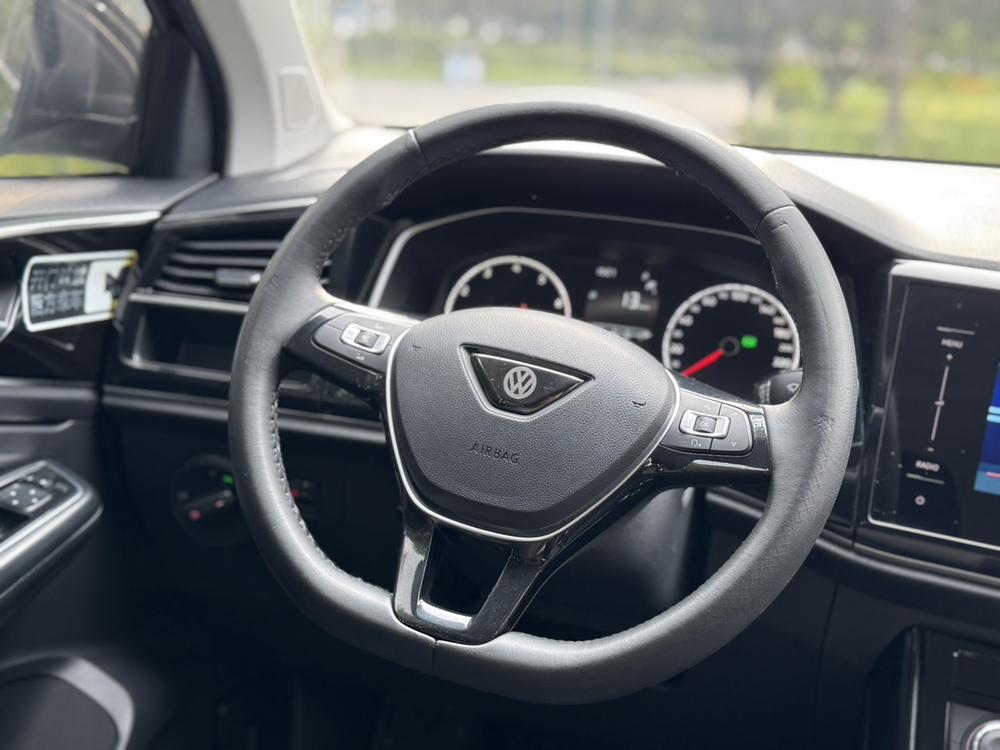 Jetta Jetta VS5