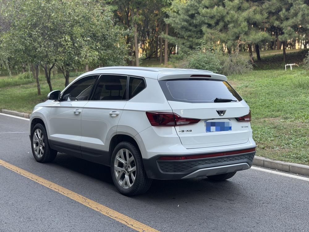Jetta Jetta VS5