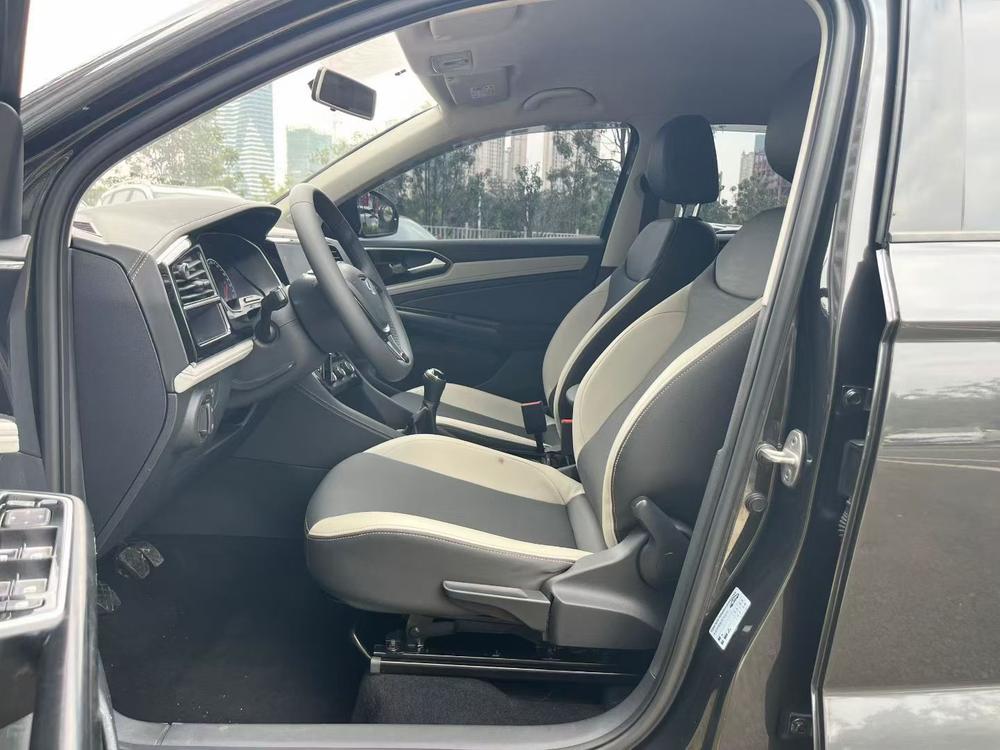 Jetta Jetta VS5