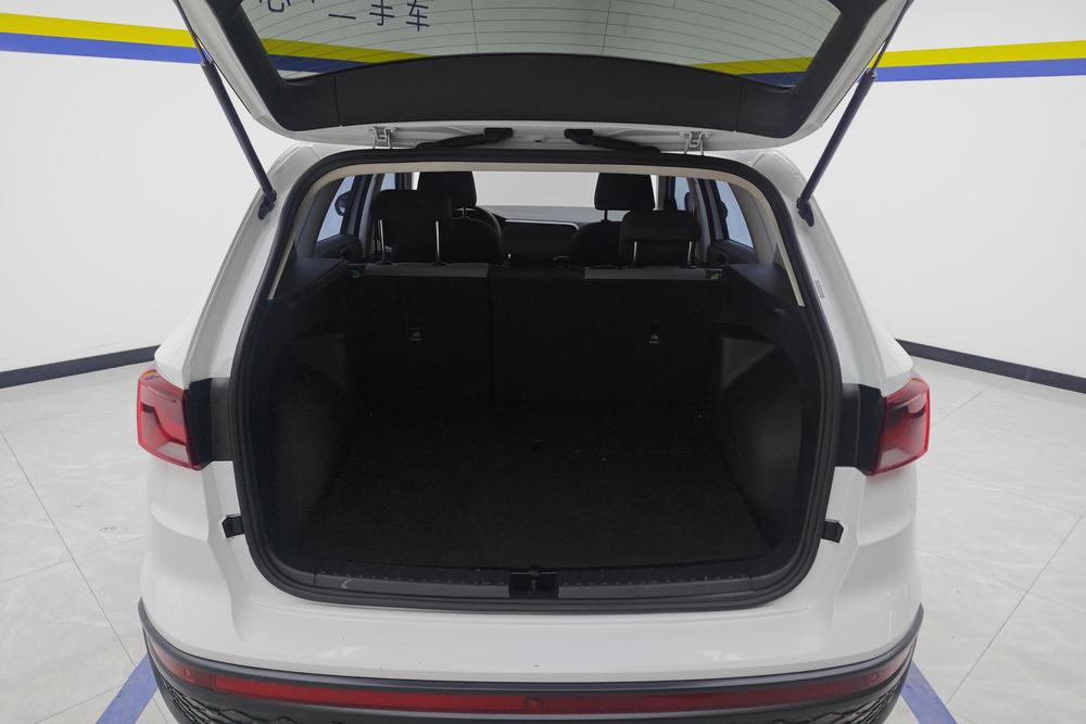 Jetta Jetta VS5
