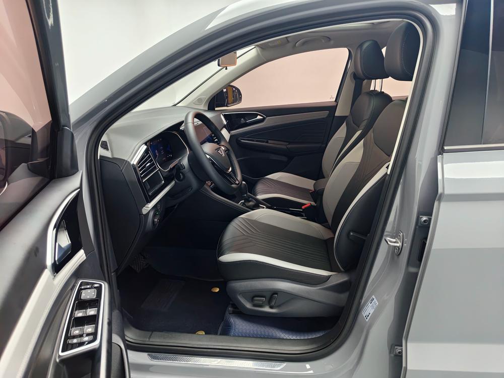 Jetta Jetta VS5