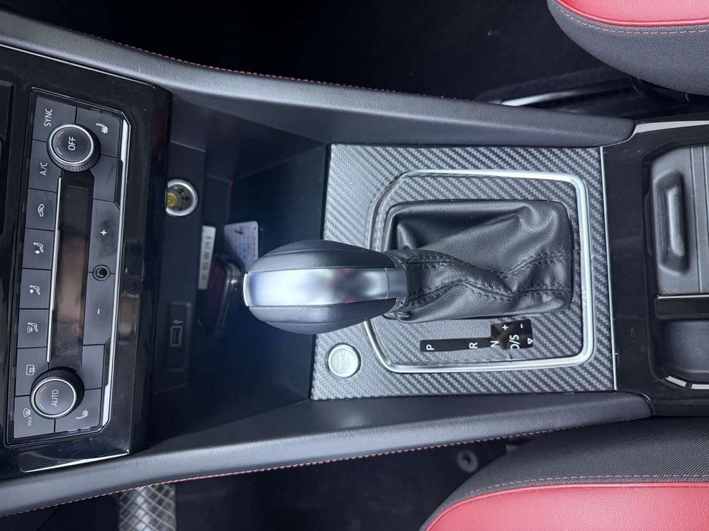 Jetta Jetta VS5