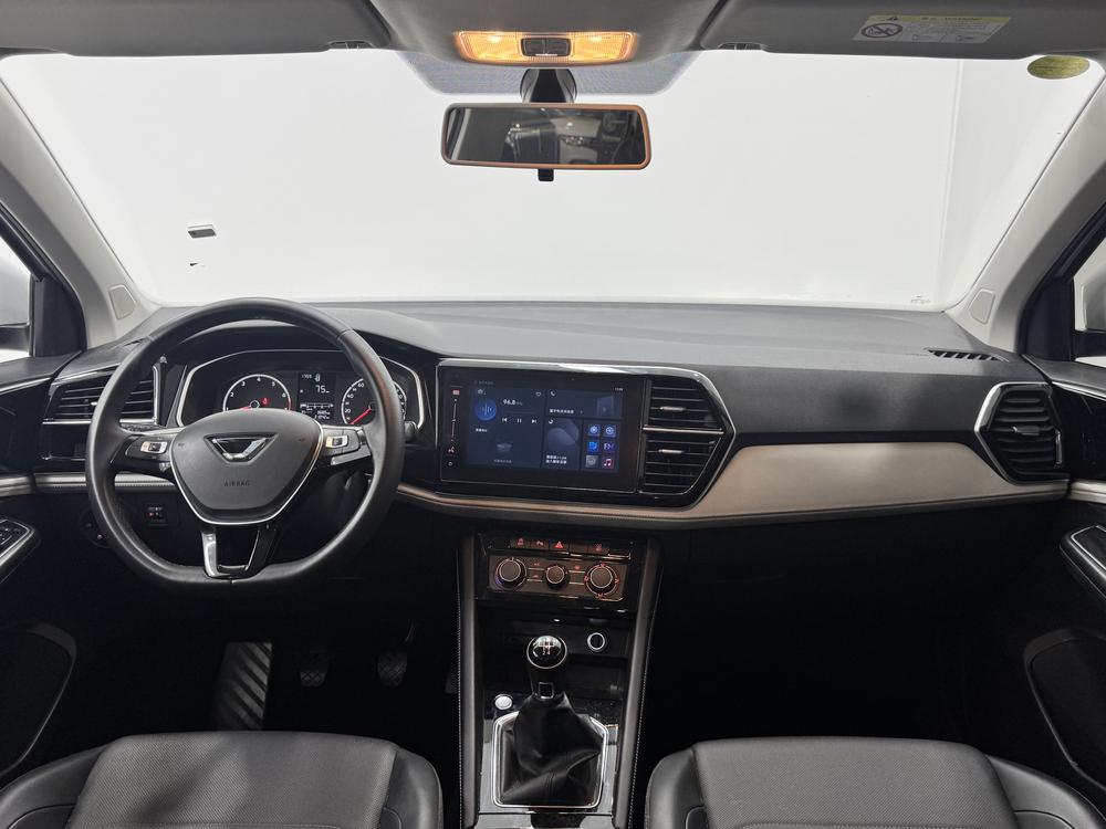 Jetta Jetta VS5