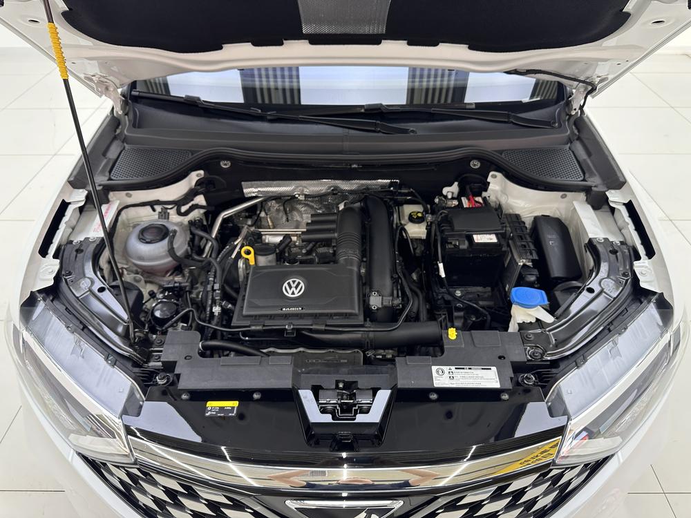 Jetta Jetta VS5