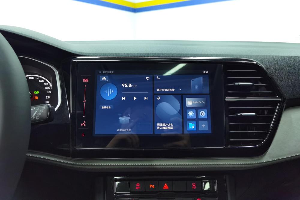 Jetta Jetta VS5