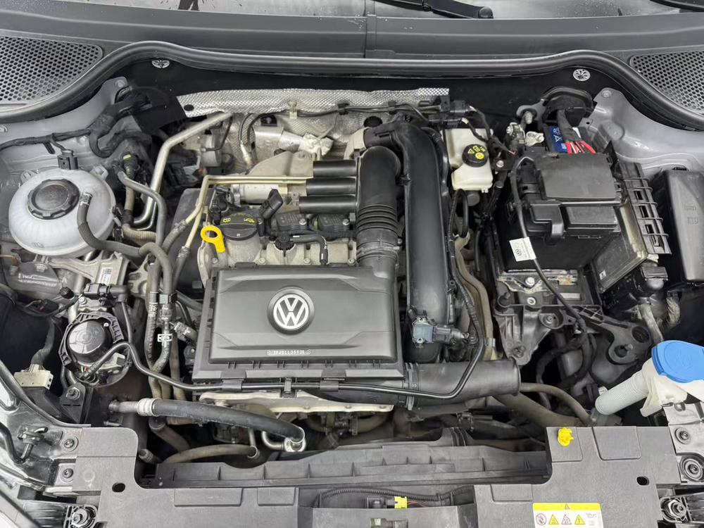 Jetta Jetta VS5