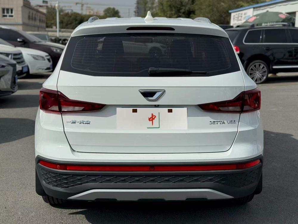 Jetta Jetta VS5