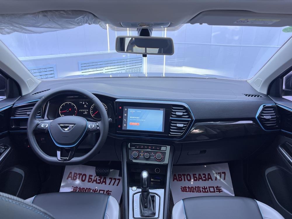 Jetta Jetta VS5