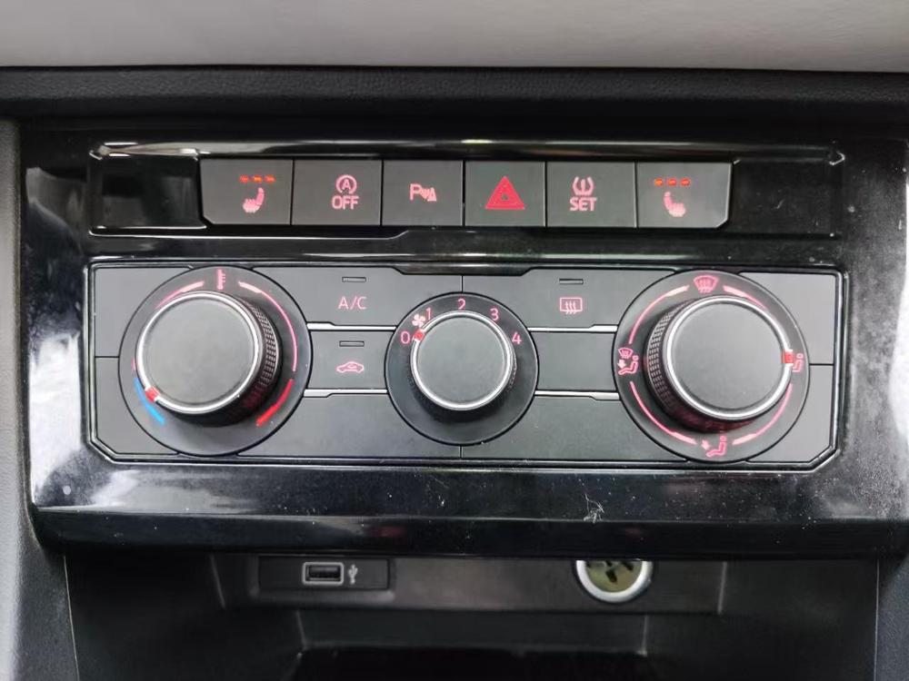 Jetta Jetta VS5
