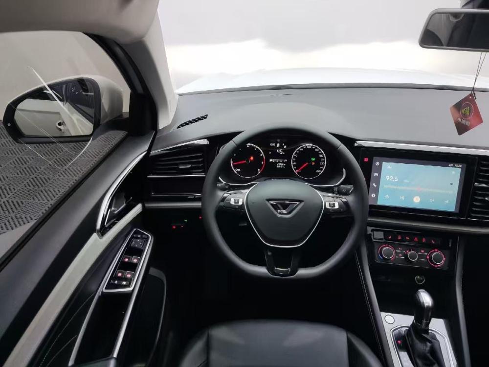 Jetta Jetta VS5