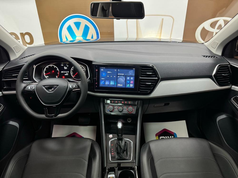 Jetta Jetta VS5