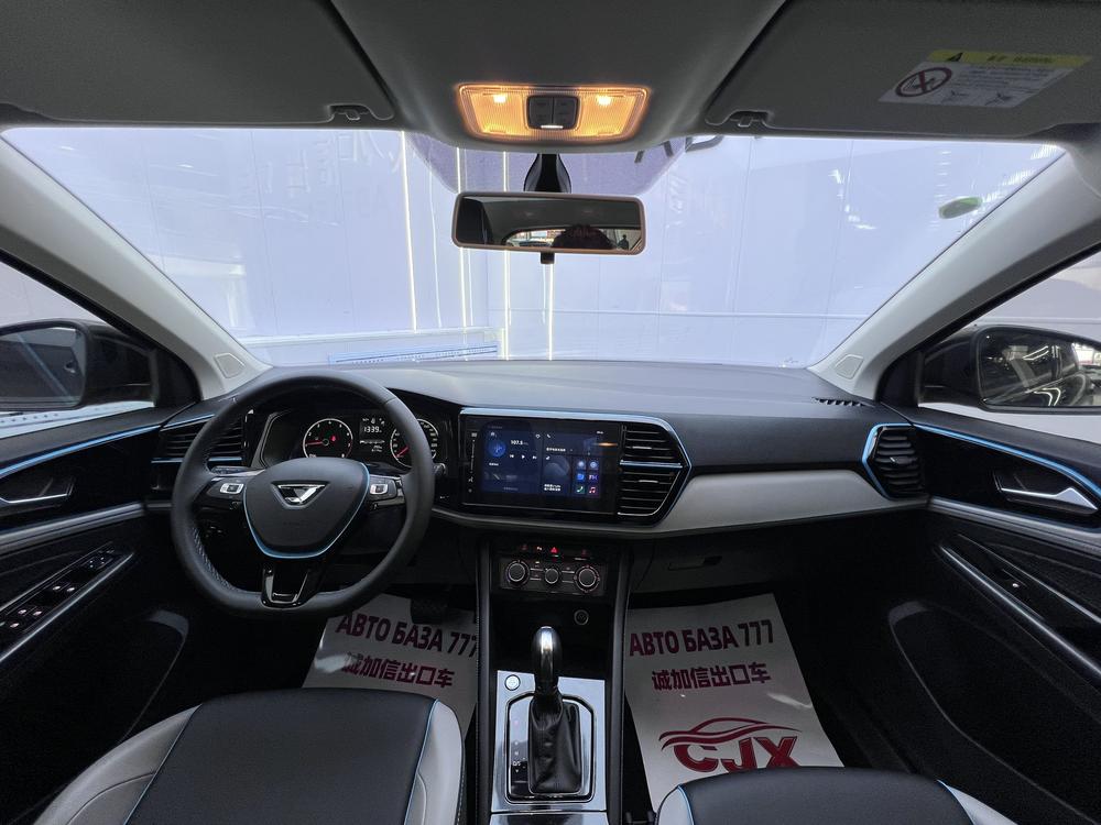 Jetta Jetta VS5