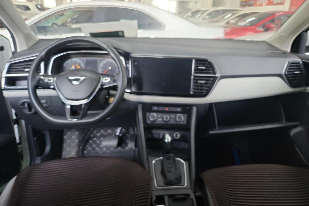 Jetta Jetta VS5