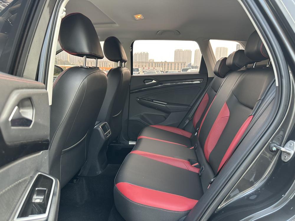 Jetta Jetta VS5