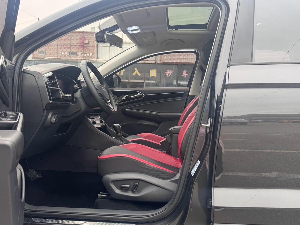 Jetta Jetta VS5